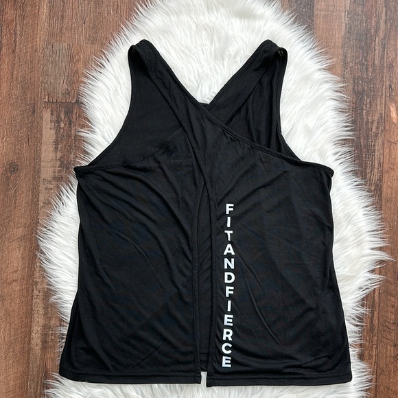 IDEAL FIT | Fit and Fierce Tank | Black | Size M - Picture 1 of 10